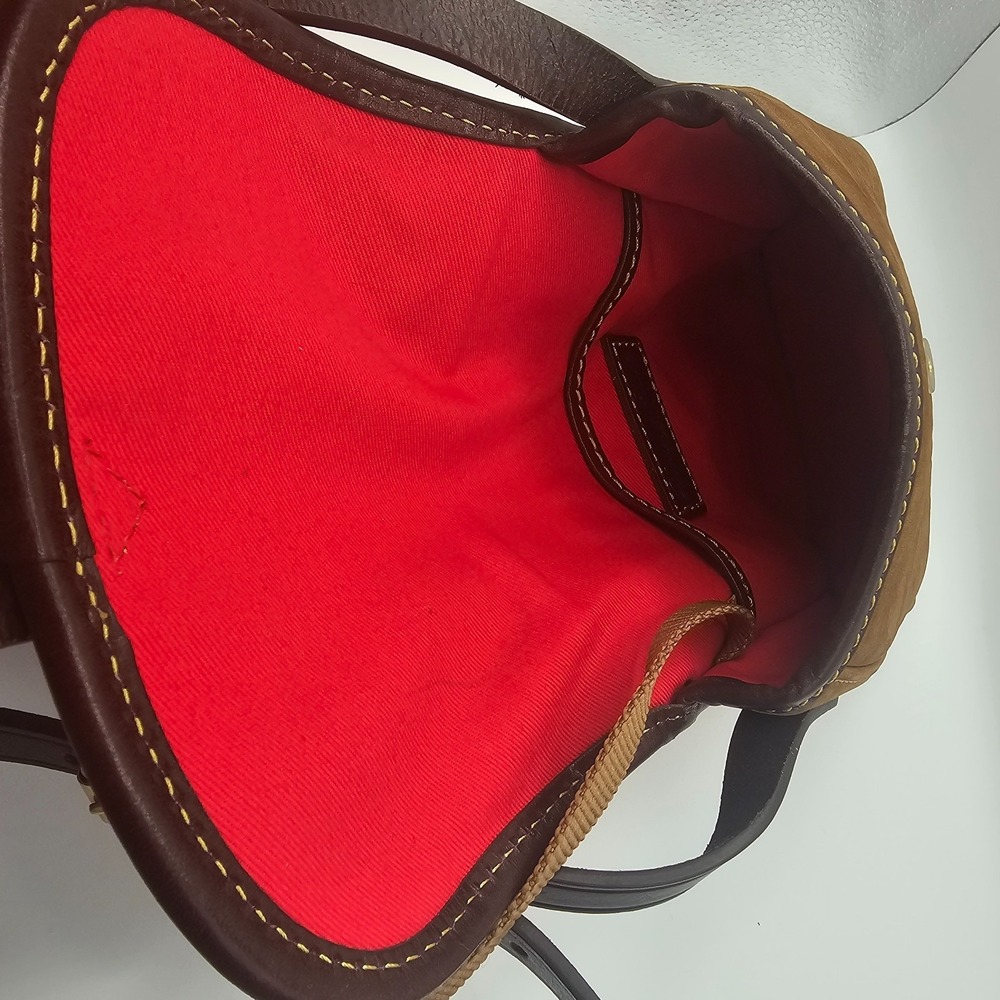 Dooney & Bourke Vintage Leather Crossbody Bag with adjustable strap brown - Picture 8 of 14